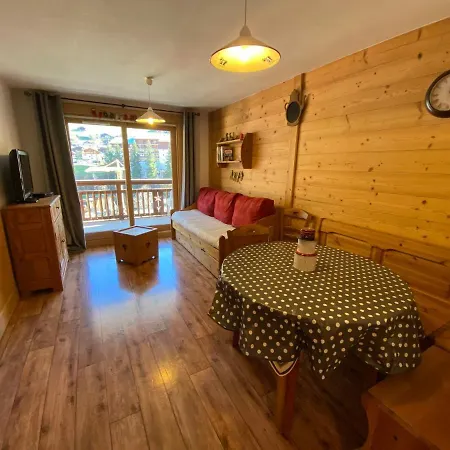 Chaleureux, 4 Personnes, 1 Chambre, 1 Coin Montagne - Monta11 * Beaufort (Savoie)