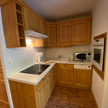 Chaleureux, 4 Personnes, 1 Chambre, 1 Coin Montagne - Monta11 Apartment